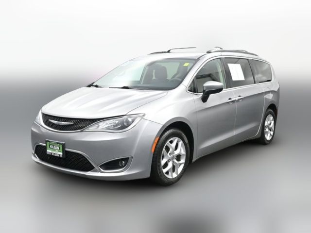 2017 Chrysler Pacifica Touring Plus