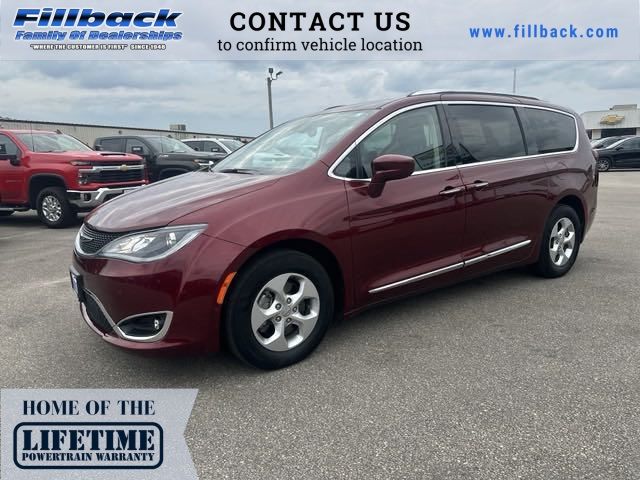 2017 Chrysler Pacifica Touring-L Plus