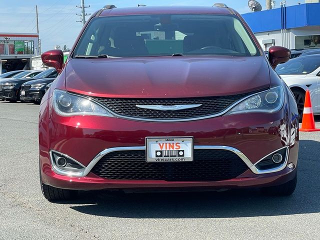 2017 Chrysler Pacifica Touring-L Plus