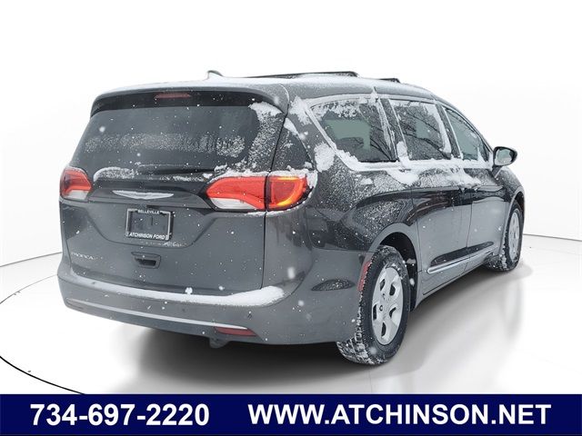 2017 Chrysler Pacifica Touring-L Plus