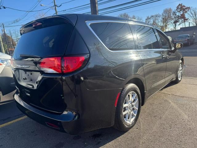 2017 Chrysler Pacifica Touring