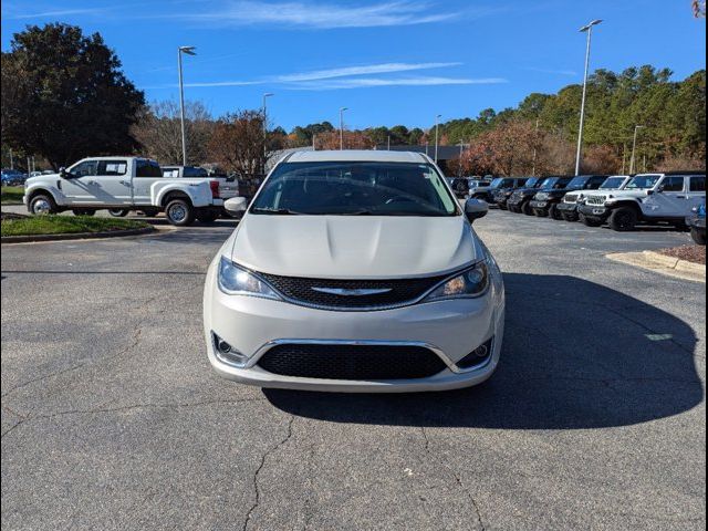 2017 Chrysler Pacifica Touring Plus