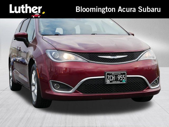 2017 Chrysler Pacifica Touring Plus