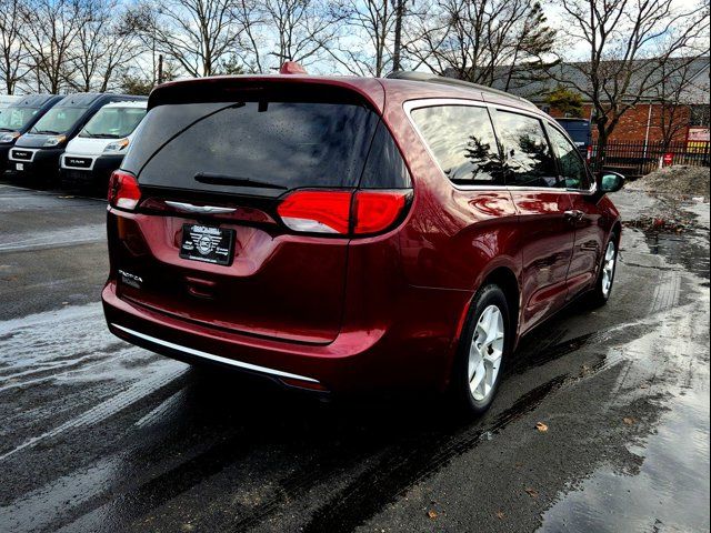 2017 Chrysler Pacifica Touring Plus