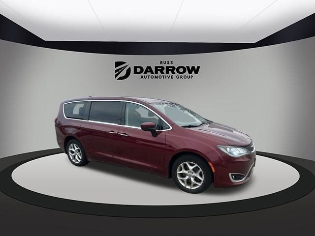 2017 Chrysler Pacifica Touring Plus