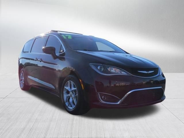 2017 Chrysler Pacifica Touring Plus