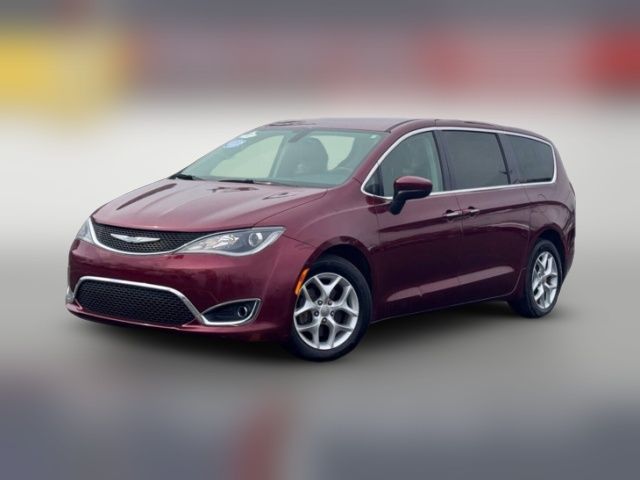 2017 Chrysler Pacifica Touring Plus