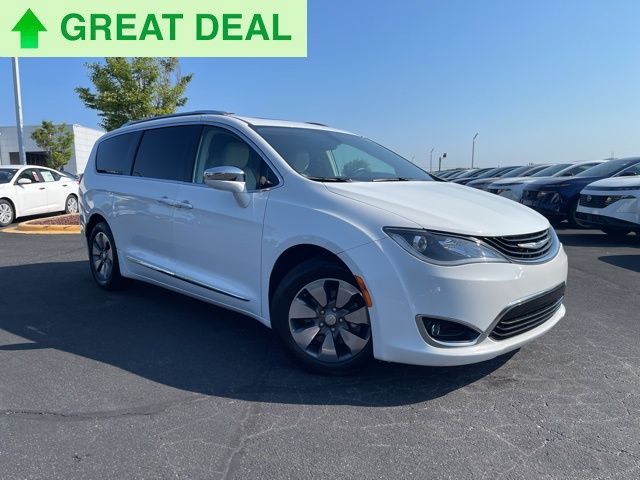 2017 Chrysler Pacifica Hybrid Platinum