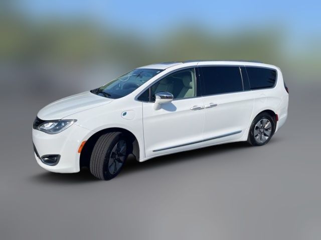 2017 Chrysler Pacifica Hybrid Platinum