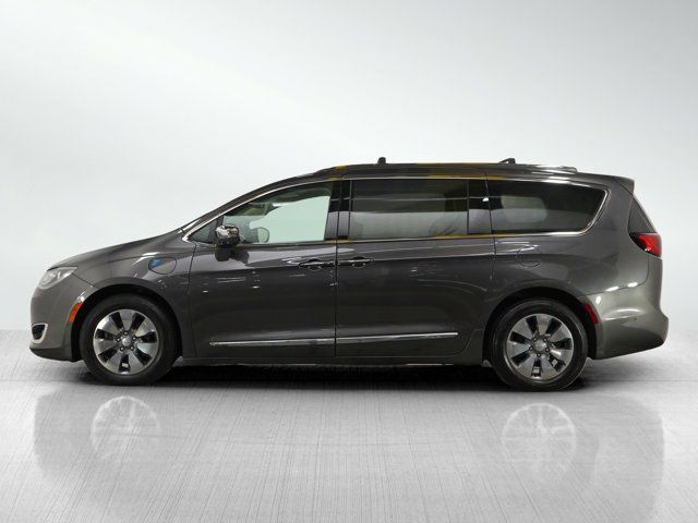 2017 Chrysler Pacifica Hybrid Platinum