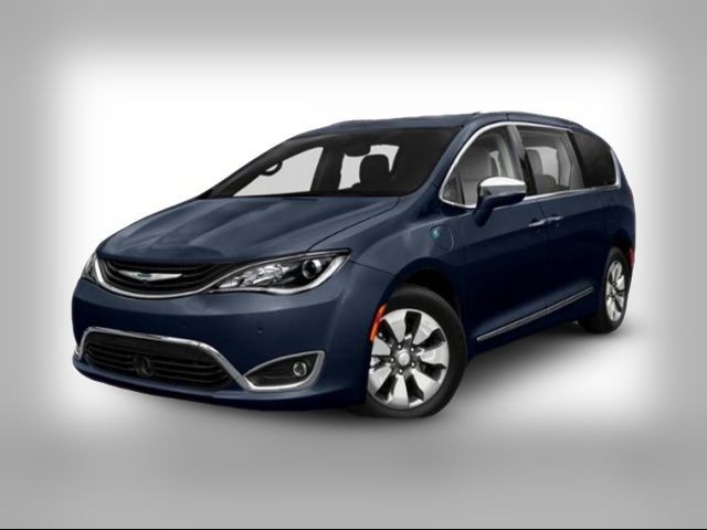 2017 Chrysler Pacifica Hybrid Platinum