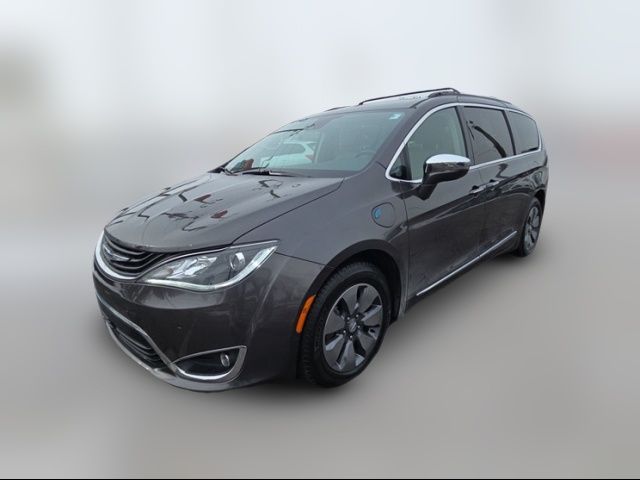 2017 Chrysler Pacifica Hybrid Platinum