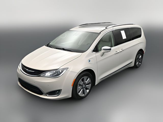 2017 Chrysler Pacifica Hybrid Platinum