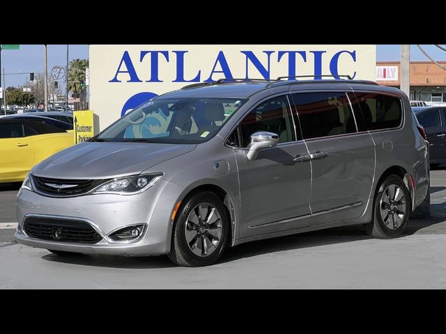 2017 Chrysler Pacifica Hybrid Platinum