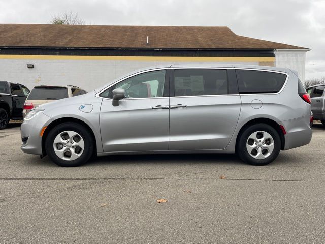 2017 Chrysler Pacifica Hybrid Touring L Plus