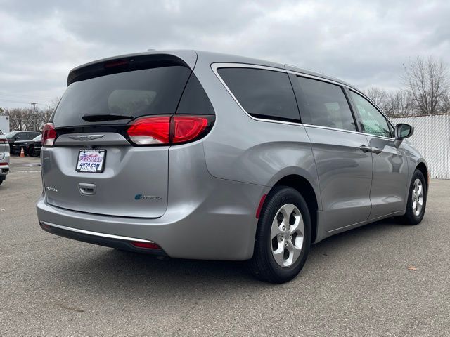 2017 Chrysler Pacifica Hybrid Touring L Plus