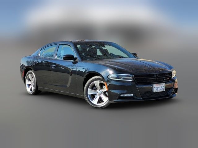 2017 Dodge Charger SXT