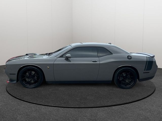 2017 Dodge Challenger 392 Hemi Scat Pack Shaker