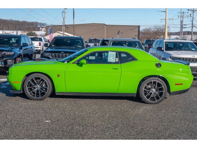 2017 Dodge Challenger 392 Hemi Scat Pack Shaker