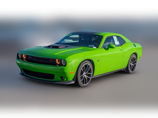 2017 Dodge Challenger 392 Hemi Scat Pack Shaker