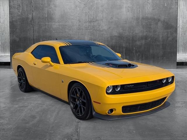 2017 Dodge Challenger 392 Hemi Scat Pack Shaker