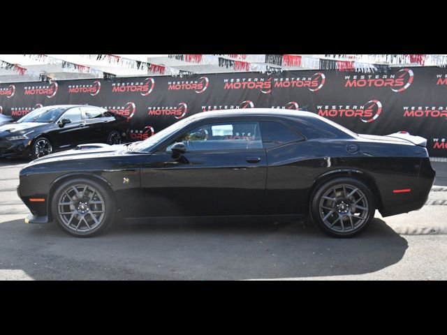 2017 Dodge Challenger 392 Hemi Scat Pack Shaker