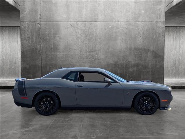 2017 Dodge Challenger 392 Hemi Scat Pack Shaker