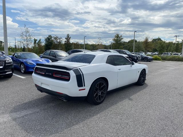 2017 Dodge Challenger 392 Hemi Scat Pack Shaker