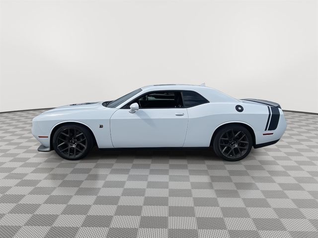 2017 Dodge Challenger 392 Hemi Scat Pack Shaker