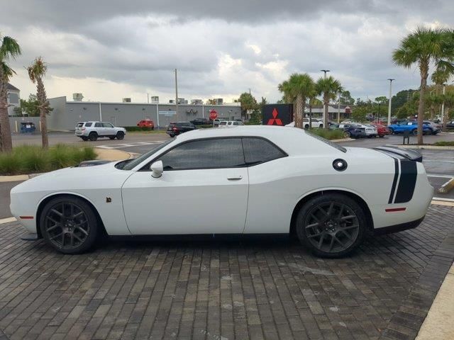 2017 Dodge Challenger 392 Hemi Scat Pack Shaker