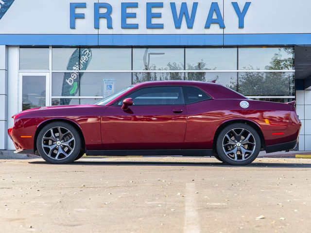 2017 Dodge Challenger SXT