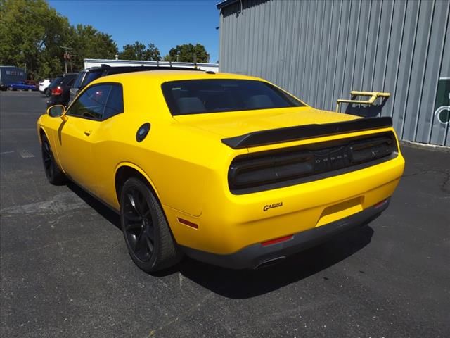 2017 Dodge Challenger SXT