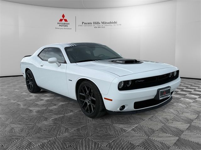 2017 Dodge Challenger R/T Plus Shaker