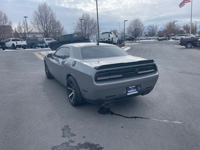 2017 Dodge Challenger R/T Shaker