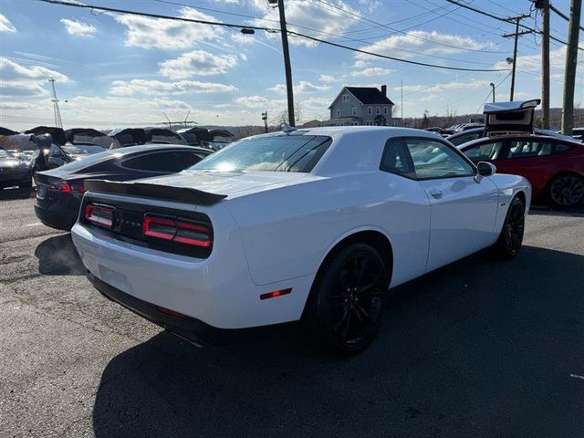 2017 Dodge Challenger R/T