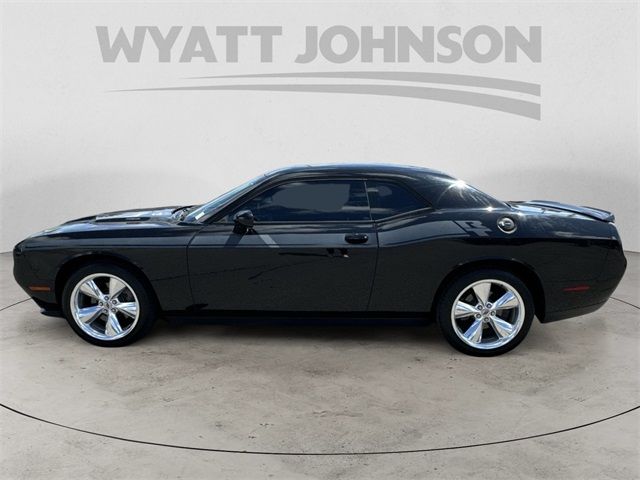 2017 Dodge Challenger R/T Plus