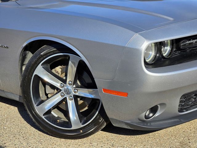 2017 Dodge Challenger R/T Plus Shaker