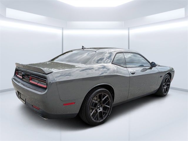 2017 Dodge Challenger R/T Plus