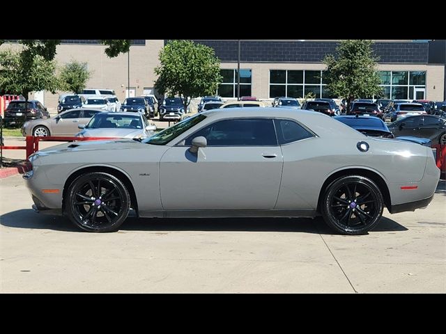 2017 Dodge Challenger R/T