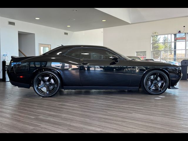 2017 Dodge Challenger 392 Hemi Scat Pack Shaker