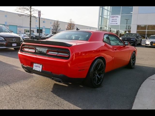 2017 Dodge Challenger 392 Hemi Scat Pack Shaker