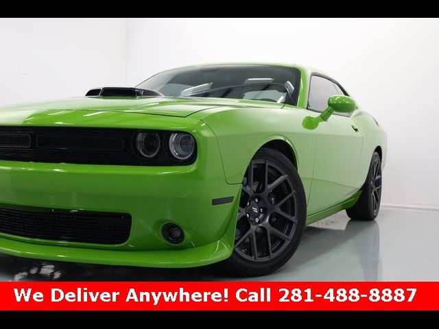 2017 Dodge Challenger 392 Hemi Scat Pack Shaker