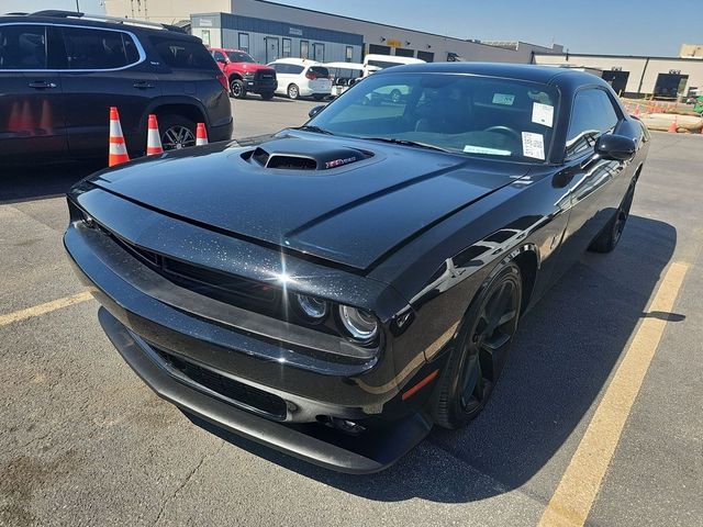 2017 Dodge Challenger 392 Hemi Scat Pack Shaker