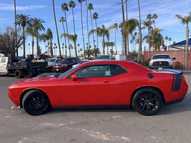 2017 Dodge Challenger 392 Hemi Scat Pack Shaker