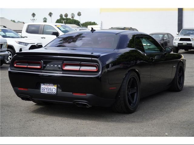 2017 Dodge Challenger R/T