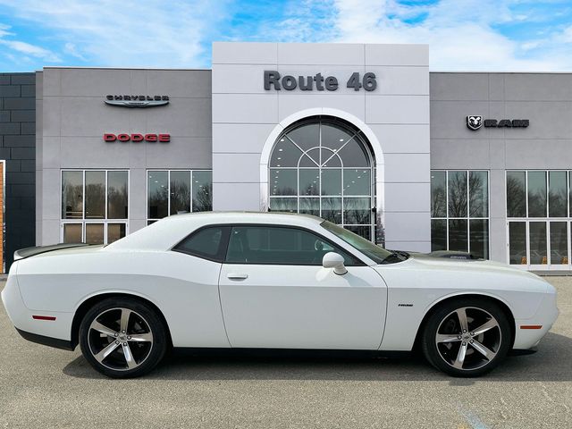 2017 Dodge Challenger R/T Plus Shaker