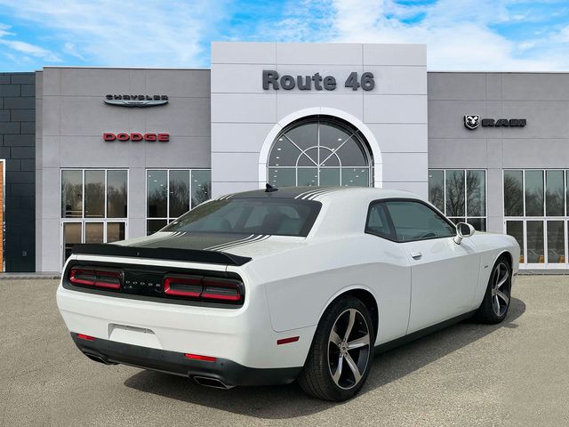 2017 Dodge Challenger R/T Plus Shaker