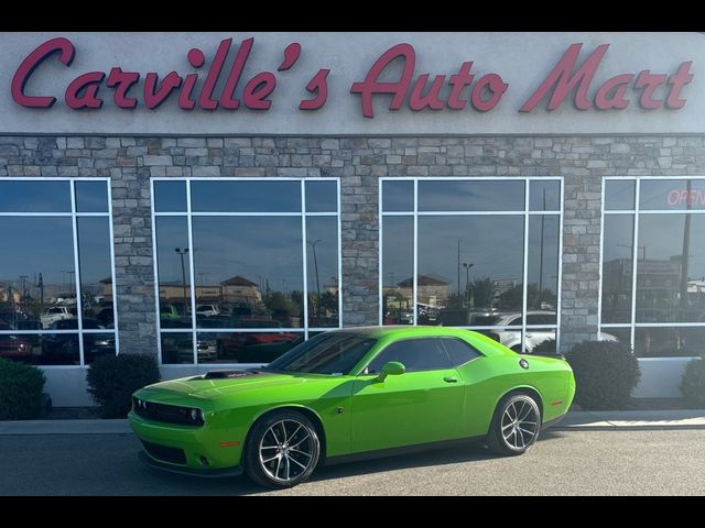 2017 Dodge Challenger 392 Hemi Scat Pack Shaker