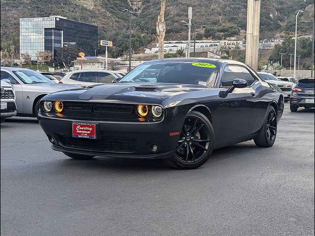 2017 Dodge Challenger SXT Plus