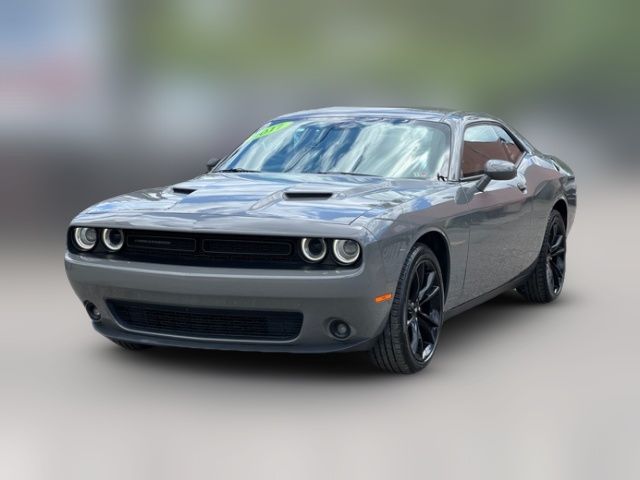 2017 Dodge Challenger SXT Plus